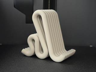 Wavy Phone Stand